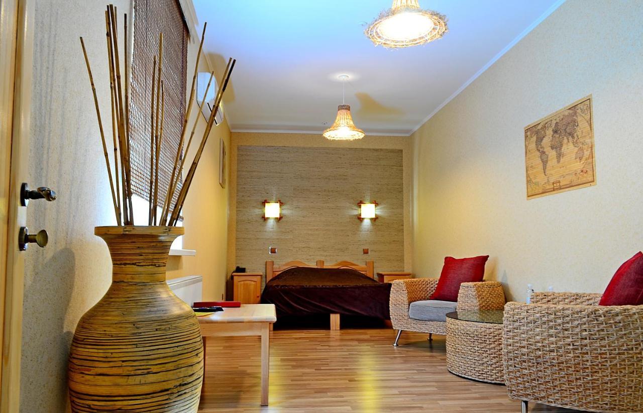 Etoile Hotel Kharkiv Exterior photo